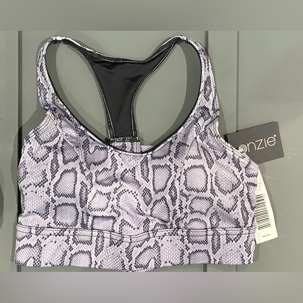 NWT, Onzie Cheetah Sports Bra